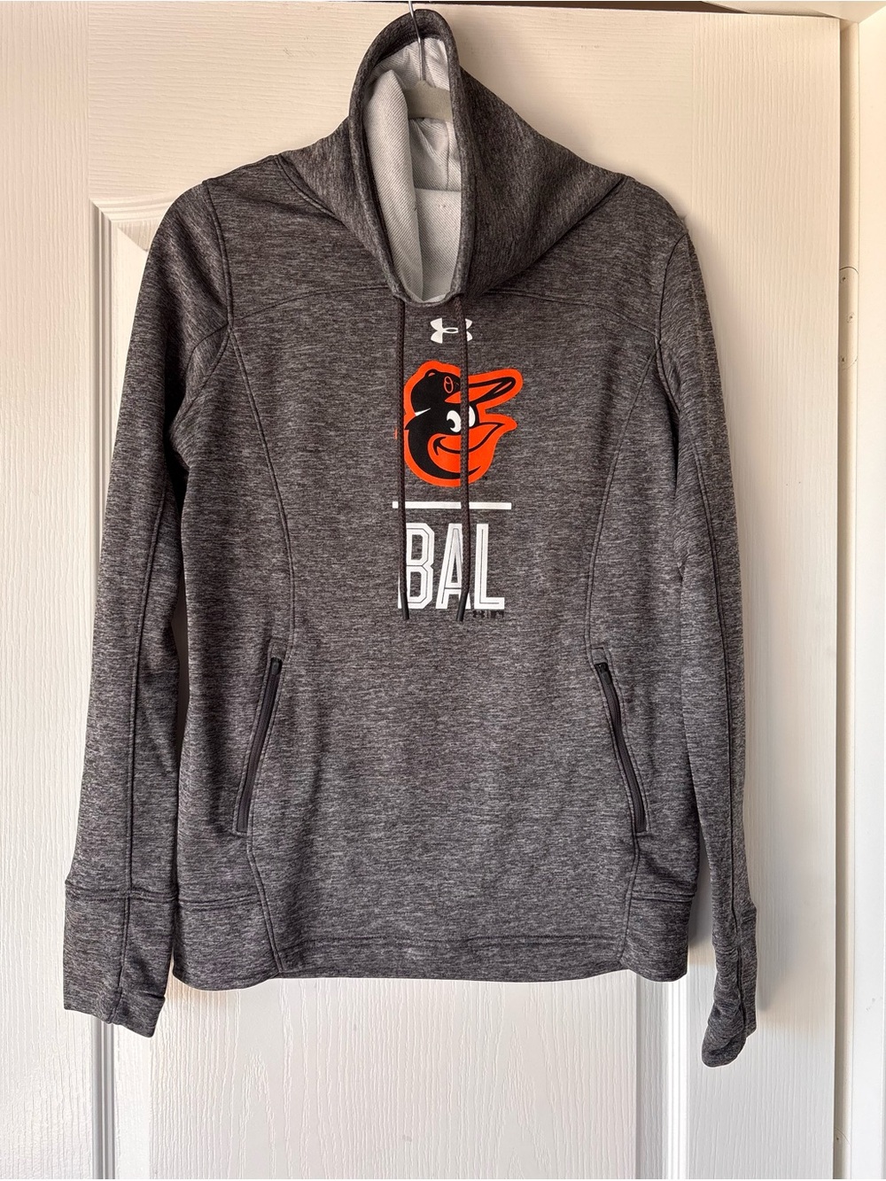 Baltimore Orioles MLB Under Armour Fanatics cowl neck womens gray medium hoodie
